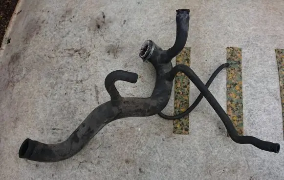 Jaguar XJ X300 Engine coolant pipe/hose