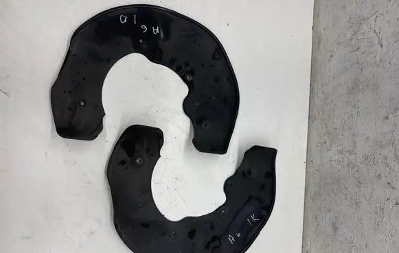 Audi A6 S6 C7 4G Front brake disc dust cover plate 037017201