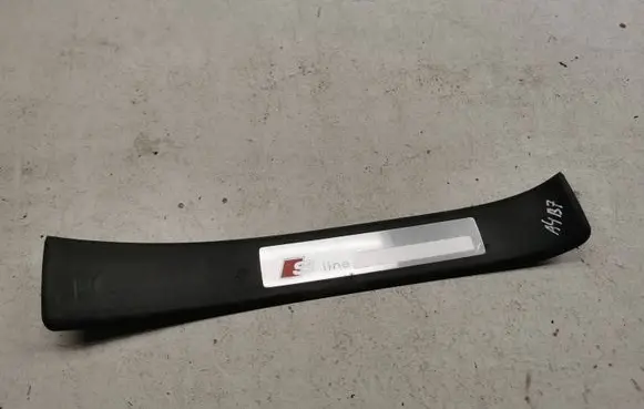Audi A4 S4 B7 8E 8H Rear sill trim cover 8e0853376a
