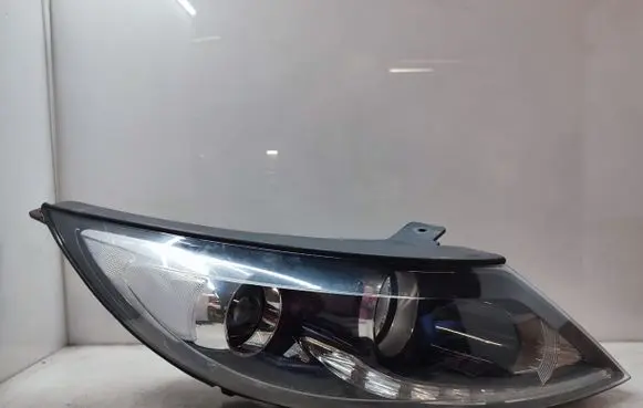 KIA Sportage Headlight/headlamp 921023U310