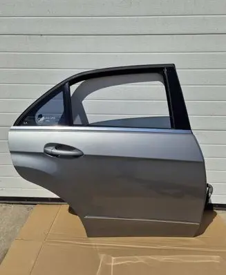 Mercedes-Benz E W212 Rear door