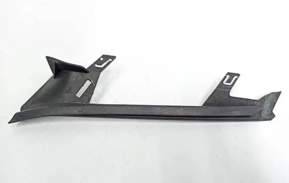 BMW 3 E92 E93 Under headlight/headlamp trim 1301016144 7241143