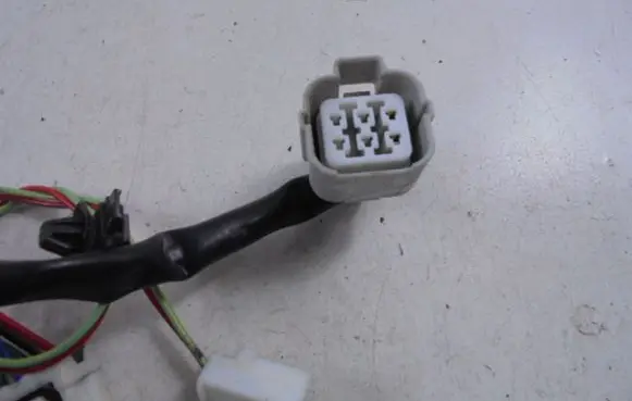 Subaru Outback Front door wiring loom 81823AJ020