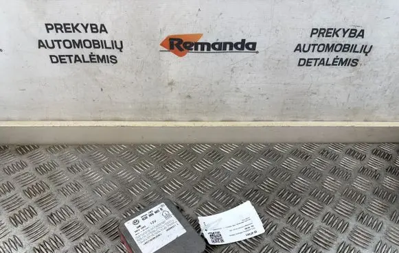Volkswagen PASSAT B5 Airbag control unit/module 6Q0909605B