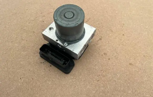 Mercedes-Benz Sprinter W907 W910 ABS Pump A9079008206 269949 02050973