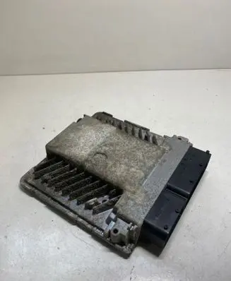 Volkswagen PASSAT B6 Engine control unit/module 03G906018ER 5WP45516AA