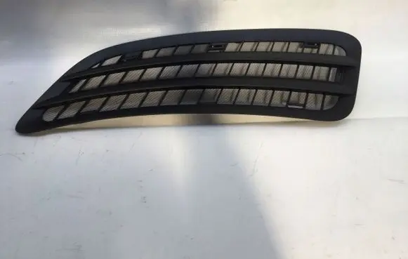 Mercedes-Benz Sprinter W907 W910 Front grill A9108360000
