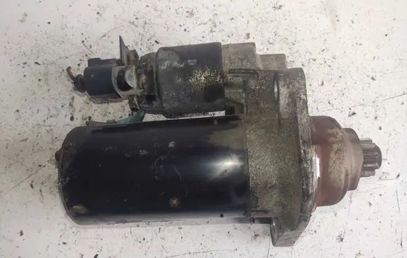 Volkswagen Cross Polo Starter motor 1005831311 025286