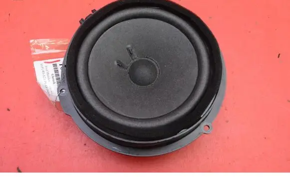 Ford Mondeo MK I Subwoofer speaker DS7T18808BB