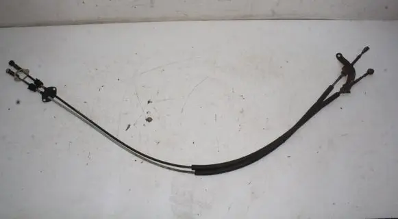 Porsche Boxster 986 Gear shift cable linkage 98642404108