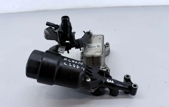 Mercedes-Benz E C207 W207 Oil filter mounting bracket A6511801165 70362379 70362380