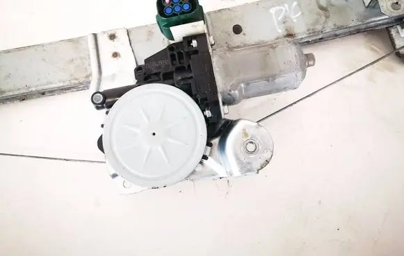 Nissan Micra K14 Front door window regulator motor 807304CA0A 2621005630