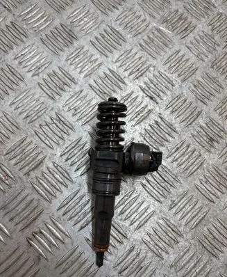 Volkswagen Sharan Fuel injector 0414720215