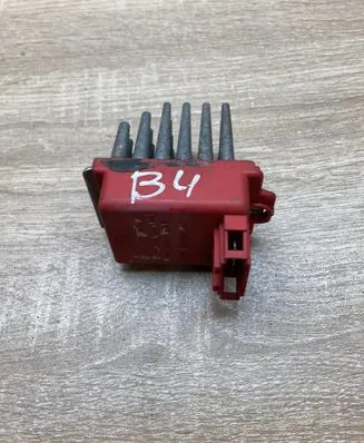 Audi A3 S3 8L Heater blower motor/fan resistor 357907521 5DS006467