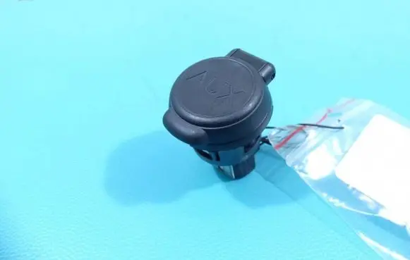 USB socket connector