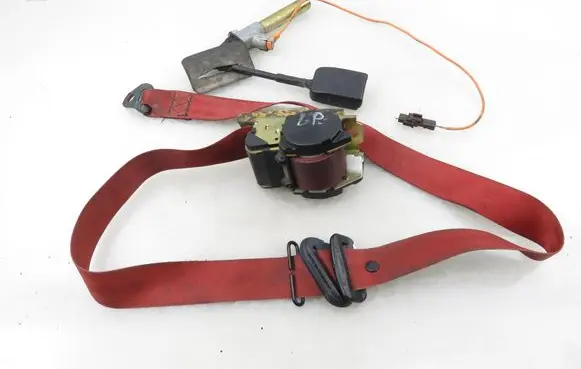 Citroen Berlingo Front seatbelt 