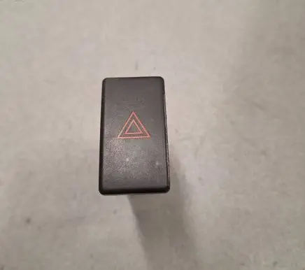 Toyota Avensis T250 Hazard light switch 157963 TR9503 D0T4
