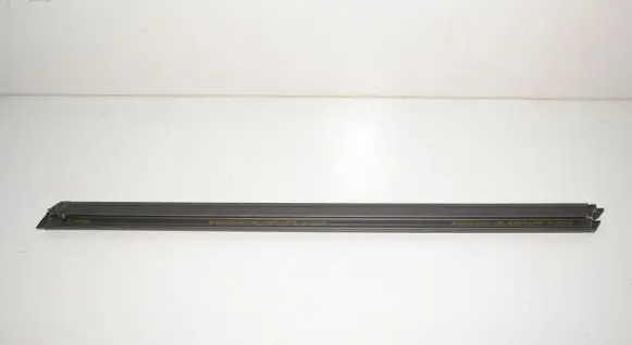 BMW X1 U11 Front door glass trim molding 9451514 51339451514