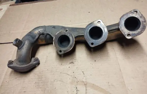 Chrysler Crossfire Exhaust manifold