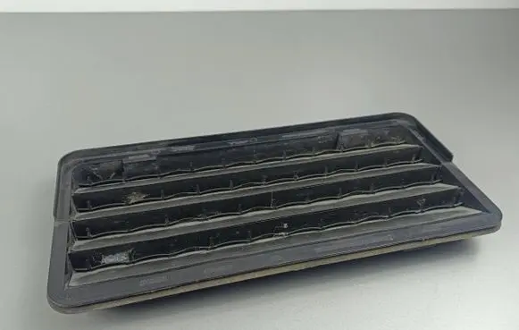 Ford F150 Quarter panel pressure vent 