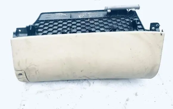 Lexus IS 220D-250-350 Glove box 5555053030 55550-53040