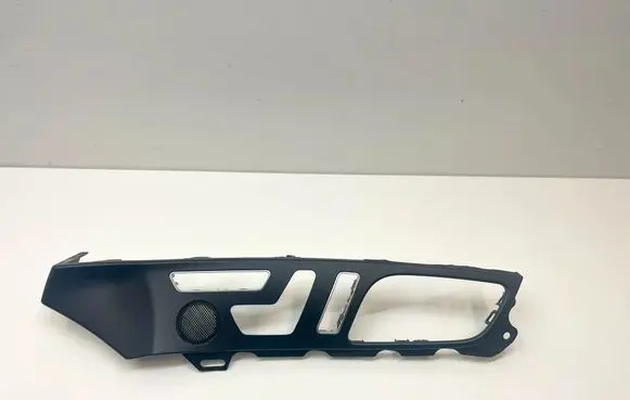 Mercedes-Benz SL R231 Front door card panel trim A2317270428 2317270428