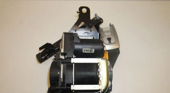 Mercedes-Benz S C217 Front seatbelt A2228605189