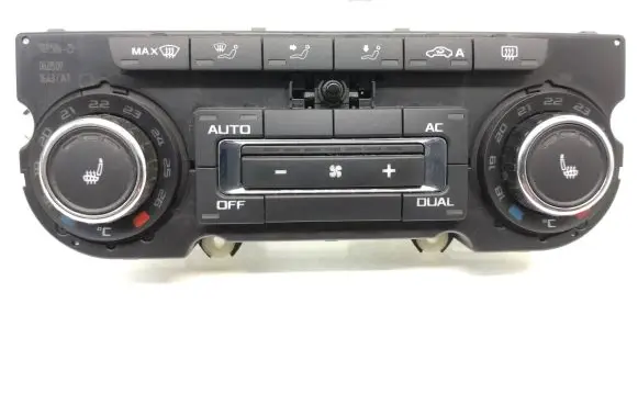 Skoda Octavia Mk2 (1Z) Climate control unit 3T0907044AL 5HB009749