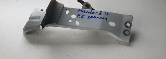 Mazda 3 II Fender mounting bracket