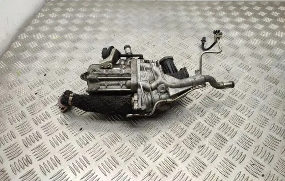 Jaguar XF X250 EGR valve cooler 9X2Q9U438DA
