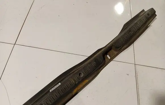 Renault Scenic II - Grand scenic II Other trunk/boot trim element 8200084134