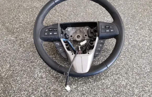 Mazda 3 II Steering wheel K0273