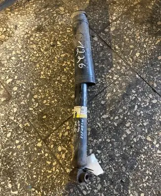 Toyota Avensis T270 Rear shock absorber/damper