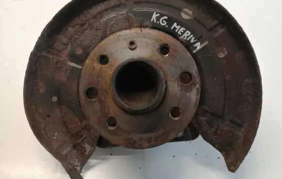 Opel Meriva A Rear wheel hub