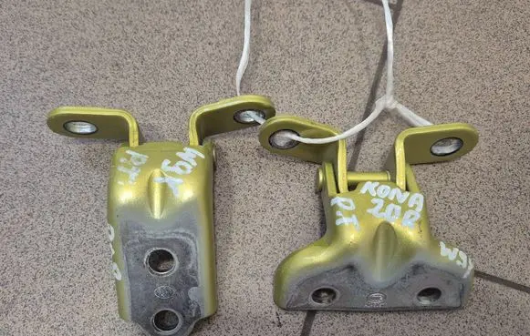 Hyundai Kona I Rear door hinge set