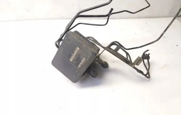 Volvo V50 ABS Pump 30793903