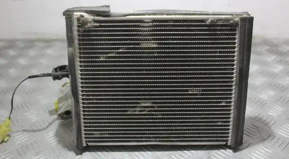Air conditioning (A/C) radiator (interior)