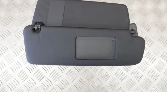 Volkswagen Touareg II Sun visor 7P0857552