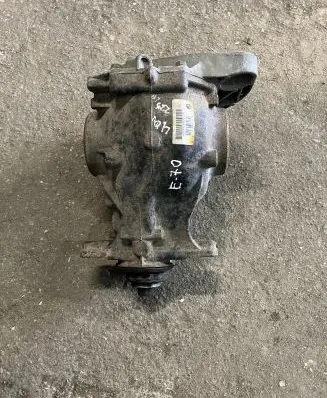 BMW X5 E70 Rear differential 7590913 9011022401240006