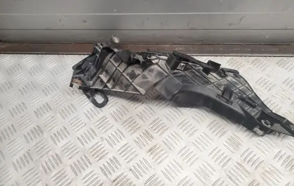 Audi A7 S7 4G Headlight/headlamp mounting bracket 1301073049