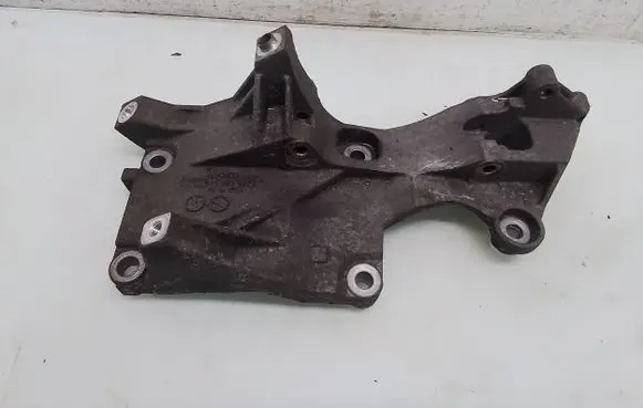 Volkswagen Fox Generator/alternator bracket 045903143