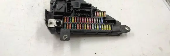 BMW 5 E60 E61 Fuse module 6906619