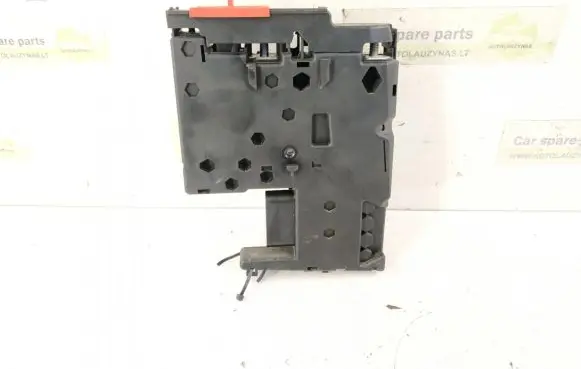 Mercedes-Benz C W204 Fuse box set DALISID3607 2075402750 A2075402750