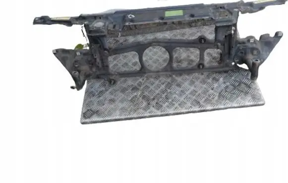BMW 5 E39 Radiator support slam panel 0000