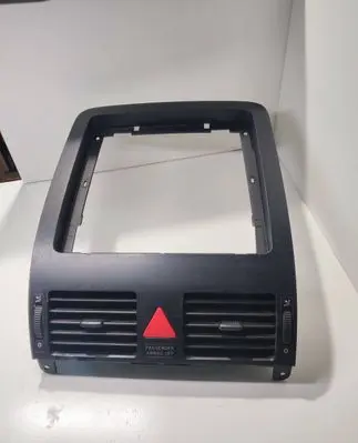 Volkswagen Touran I Dash center air vent grill 1T1819728A