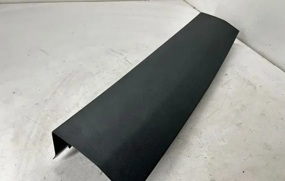 Dodge Hornet Tailgate/trunk upper cover trim 7MS41LXHAA 156155758