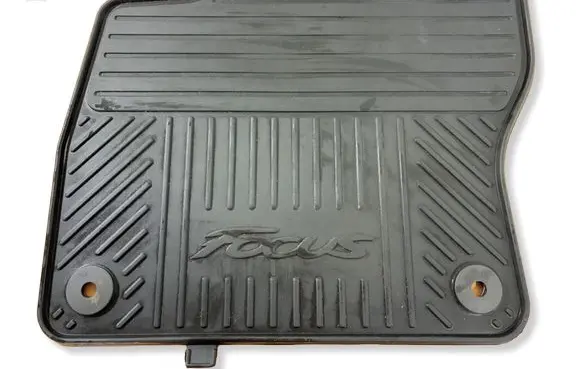 Ford Focus Rear floor mat BM5JX13011FA ET8ZA