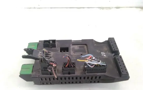 Volkswagen II LT Fuse module 0005400650