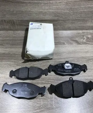Opel Corsa B Brake pads (front) 93192639 1605455
