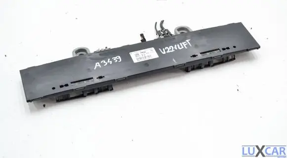 Mercedes-Benz S W221 Aerial antenna amplifier A2218207989 28048089